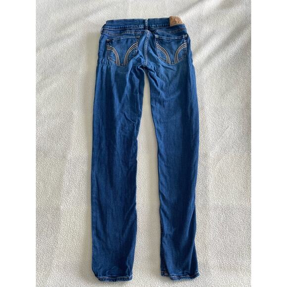 HOLLISTER Social Stretch 3R Women’s 26W 31L Blues Jeans EUC No Rips/Holes# - Picture 2 of 6